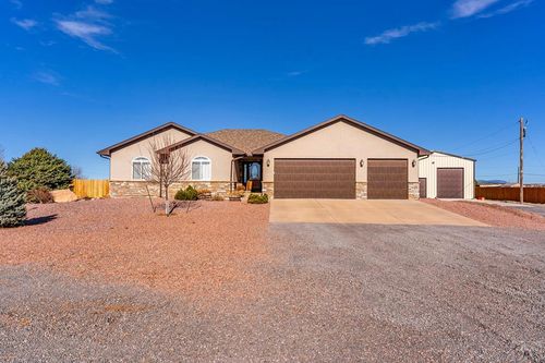 915 N Matt Dr, Pueblo West, CO, 81007-1165 | Card Image