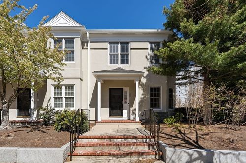 52-52 Tilden Commons Drive, Quincy, MA, 02171 | Card Image