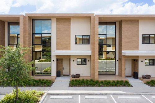 7487 Brooklyn Dr, KISSIMMEE, FL, 34747 | Card Image