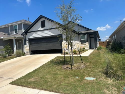 118 Two Bits Ln, Elgin, TX, 78621-2019 | Card Image
