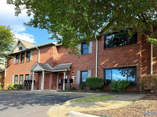 a-917 Merchants Walk, Huntsville, AL, 35801 | Card Image