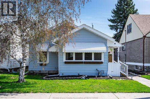1062 Lena Avenue, Windsor, ON, N9C3K4 | Card Image