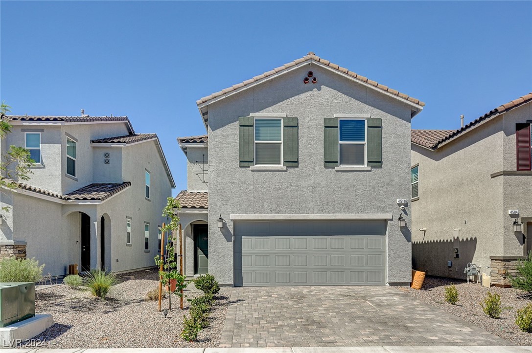 Swimming Minnow Ave, Las Vegas, NV 89141