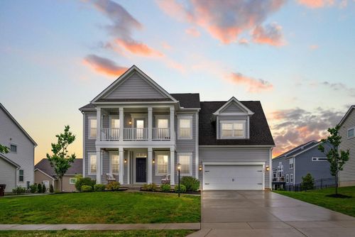 765 Avebury Dr, Pickerington, OH, 43147-7688 | Card Image