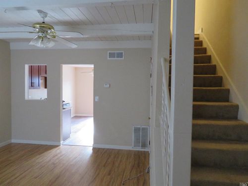 a-291 Hazel St, Vacaville, CA, 95688-3086 | Card Image