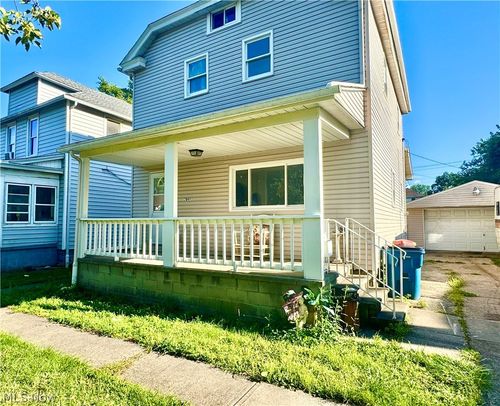 2044 E 29th St, Lorain, OH, 44055-1913 | Card Image