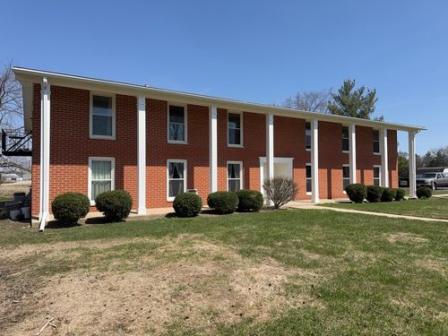 apt-3-418 Beloit St, WALWORTH, WI, 53184-9796 | Card Image