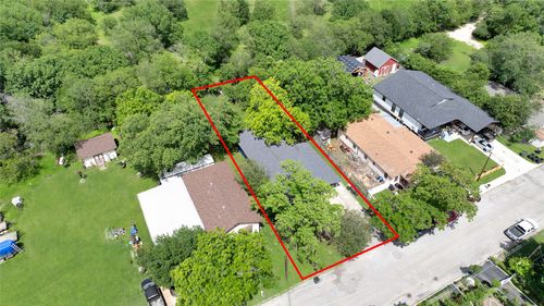 206 Sherwood Street, San Marcos, TX, 78666 | Card Image