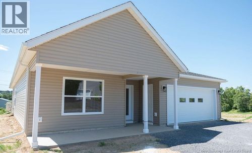4 Norkotah Cres, Florenceville Bristol, NB, E7L | Card Image
