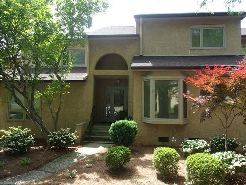 unit-c-1935 Eastchester Dr, High Point, NC, 27265-1499 | Card Image