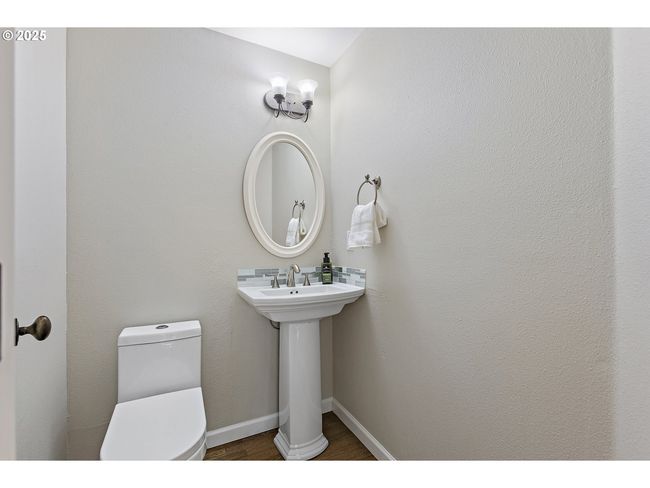 13449 Vermeer Dr, House other with 3 bedrooms, 3 bathrooms and 2 parking in Lake Oswego OR | Image 16