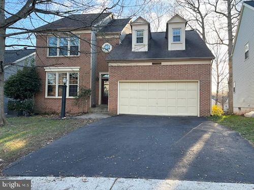 5814 Deer Pond Rd, CENTREVILLE, VA, 20120-2931 | Card Image