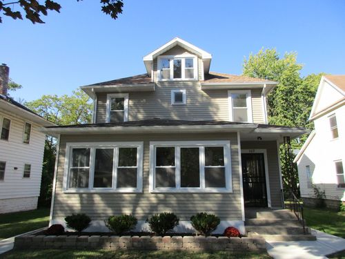 369 S Chicago Ave, Kankakee, IL, 60901-4006 | Card Image