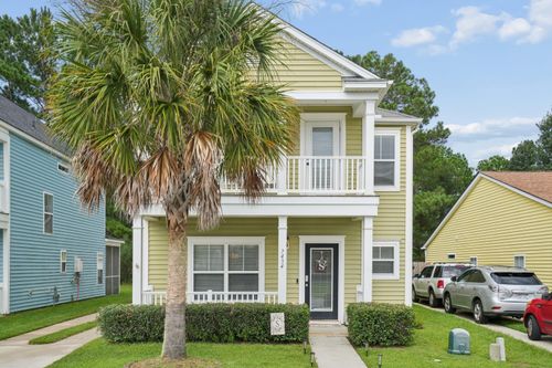 7434 Northgate Dr, Hanahan, SC, 29410-8202 | Card Image