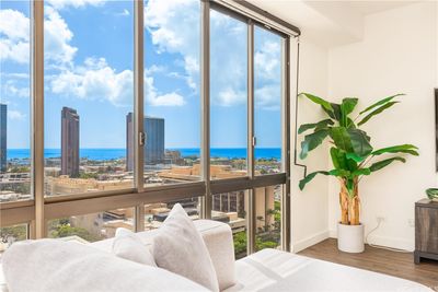 2206 - 700 Richards Street, Home with 2 bedrooms, 2 bathrooms and 1 parking in Honolulu HI | Image 3