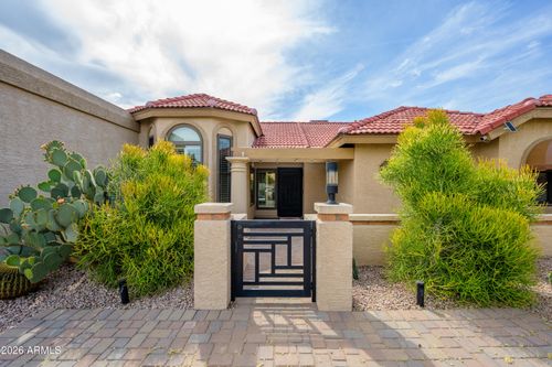 1365 N Lakeshore Dr, Chandler, AZ, 85226-7207 | Card Image