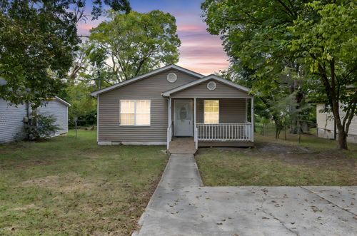 2121 Davenport St, Chattanooga, TN, 37406-3826 | Card Image