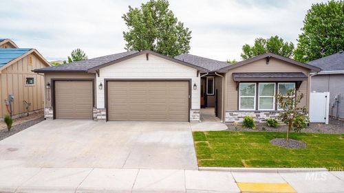 1110 Whitewater Way, Emmett, ID, 83617-5146 | Card Image