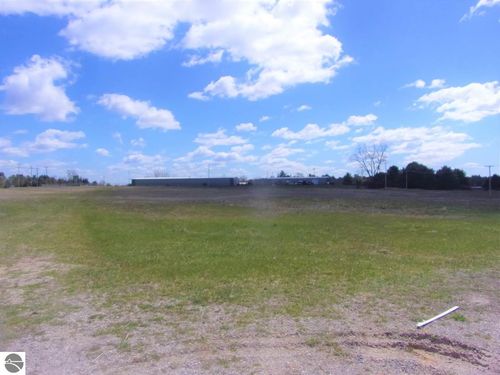 0 Fox Run Rd, West Branch, MI, 48661 | Card Image
