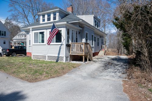 117 Lake Street, Auburn, ME, 04210 | Card Image
