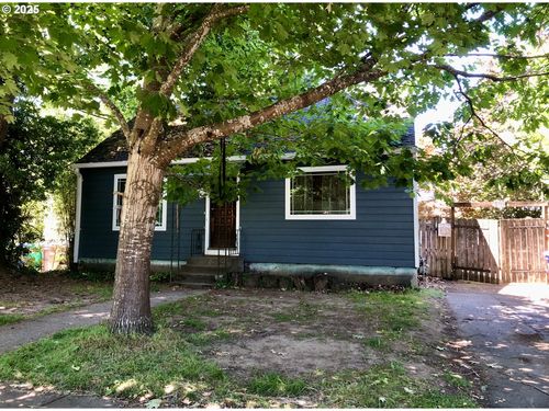 2755 Se 98th Ave, Portland, OR, 97266-1303 | Card Image