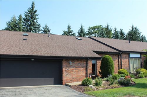 104 Victoria Dr, Canonsburg, PA, 15317-2289 | Card Image