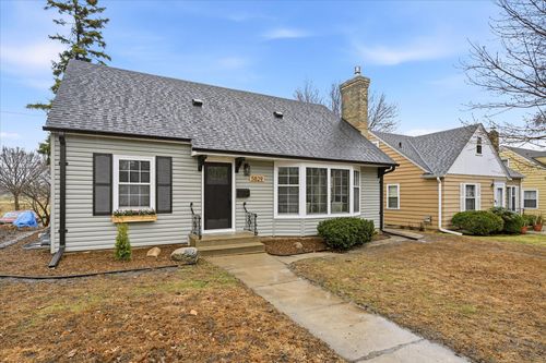 5829 12th Ave S, Minneapolis, MN, 55417-3238 | Card Image