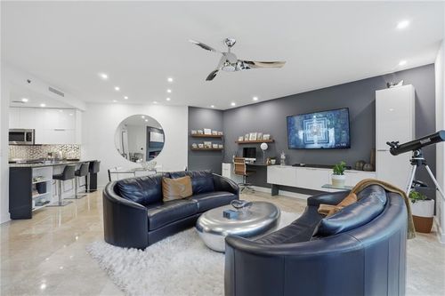 apt-501-700 Park Regency Pl Ne, Atlanta, GA, 30326-4204 | Card Image