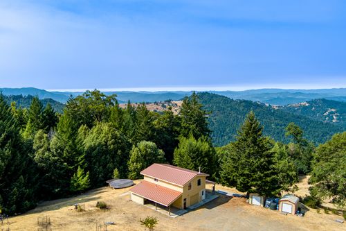 26092 Dyerville Loop Rd, Garberville, CA, 95542 | Card Image