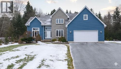 24 Collingwood Dr, Quispamsis, NB, E2G2C3 | Card Image
