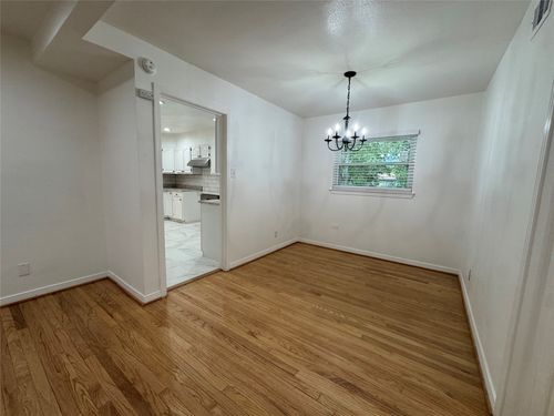 11521 Fernald Ave, Dallas, TX, 75218-1517 | Card Image