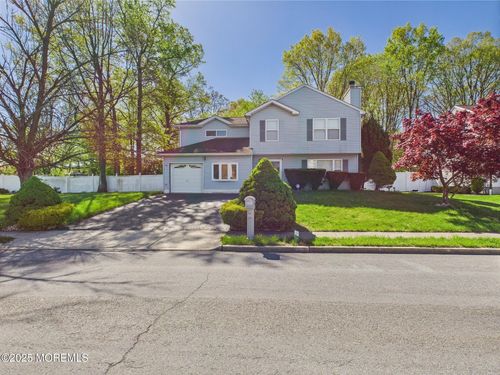74 Mystic Ct, Cliffwood, NJ, 07721-1501 | Card Image