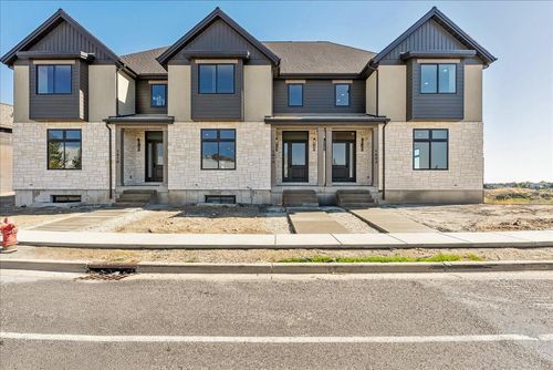 1610 E Center Point Dr, Eagle Mountain, UT, 84043-1147 | Card Image