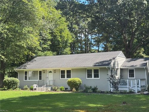 70 Postle Cove Rd, Cobbs Creek, VA, 23035-2214 | Card Image