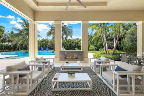 112 Hickory Rd, NAPLES, FL, 34108-3310 | Card Image