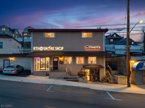 339 N 6th St, Prospect Park, NJ, 07508-2121 | Card Image