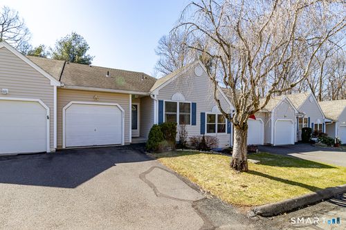 872-872 Glacier Way, Southington, CT, 06489-3488 | Card Image