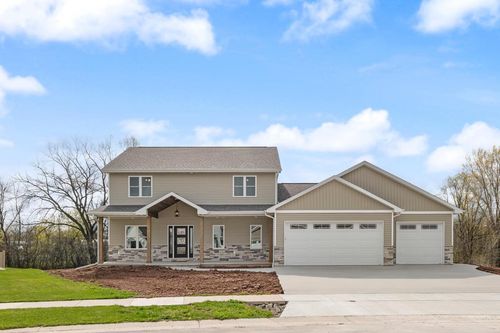 N8744 Connor Circle, HARRISON, WI, 54952 | Card Image