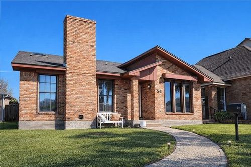 54 Campeche Cir, Galveston, TX, 77554-9361 | Card Image