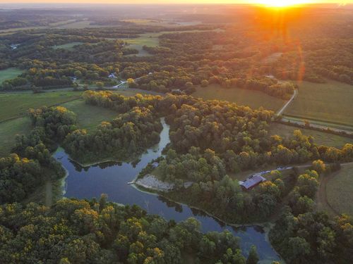 8191 1900 1900 East St, Tiskilwa, IL, 61368-9425 | Card Image