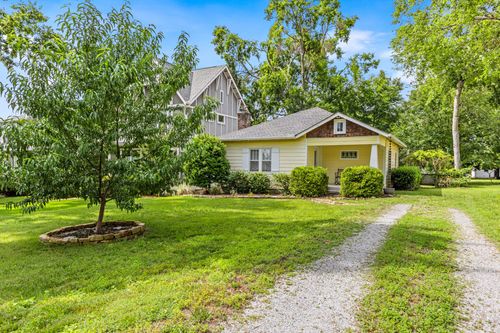 4202 Wyoming Ave, Nashville, TN, 37209-4716 | Card Image