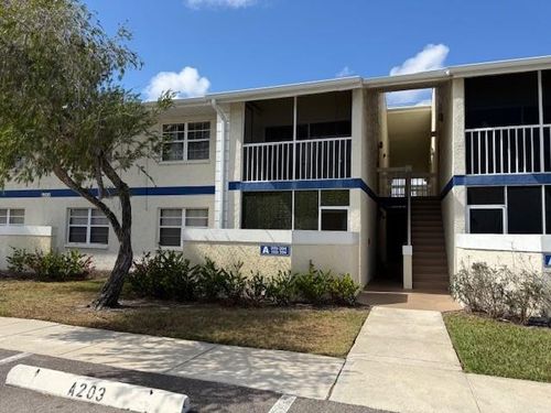 203-1500 Se Royal Green Cir, Port St Lucie, FL, 34952-4659 | Card Image