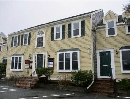 9d-1645 Falmouth Rd, Centerville, MA, 02632-2932 | Card Image