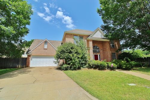 4125 Peachwood Dr, Arlington, TX, 76016-4233 | Card Image