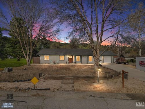 23461 Cool Haven Ct, Tehachapi, CA, 93561-8510 | Card Image