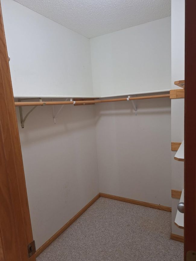 Walk In Closet | Image 9