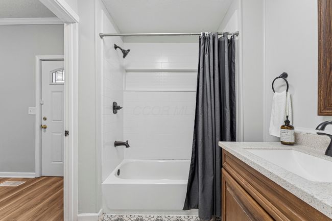 264 W High St, House other with 4 bedrooms, 2 bathrooms and null parking in Mount Gilead OH | Image 27
