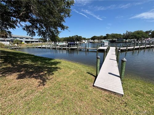 11014 W Cove Harbor Dr, Crystal River, FL, 34428-6225 | Card Image
