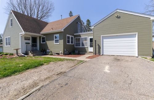 770 Lincoln Ave, Zumbrota, MN, 55992-1146 | Card Image