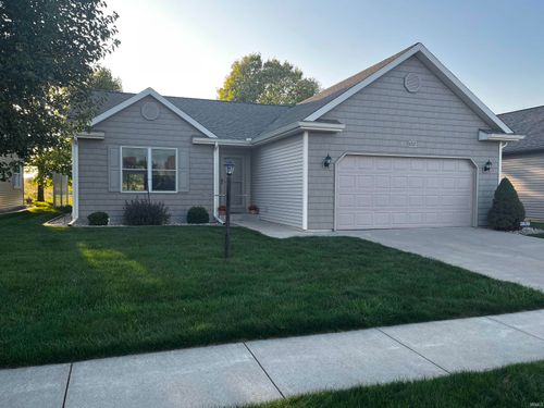 1217 Park Meadows Dr, Goshen, IN, 46526-6707 | Card Image